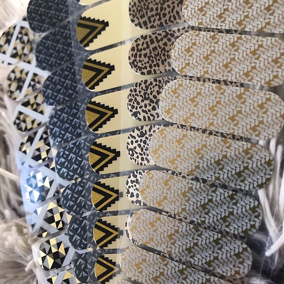 Jamberry Other - Jamberry Nail Wraps, Half Sheets, Gold Lot